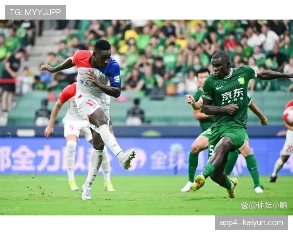 快讯：山东泰山客场2-2战平上海海港，双方上演进球大战